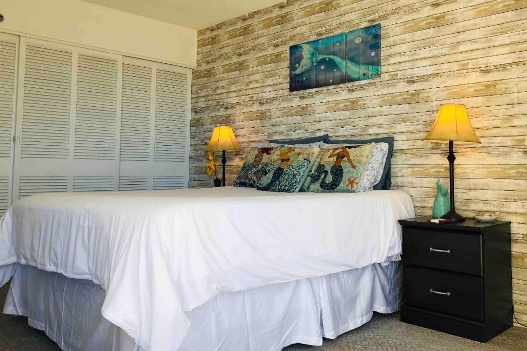 Photo of Bedroom in Waikiki