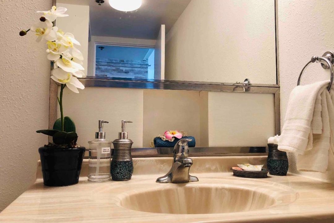 Photo of Livingroom in Waikiki