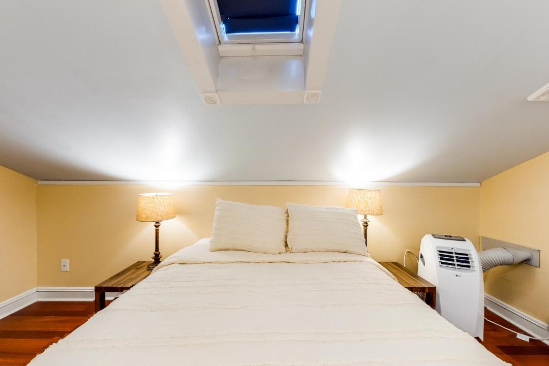 Photo of Bedroom in Historic Downtown Savannah