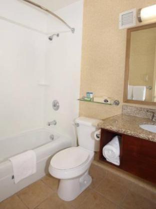 Photo of Bathroom in Western Honolulu