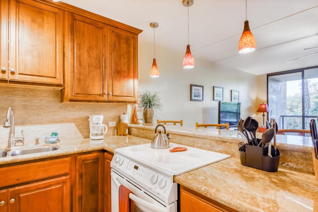 Photo of Kitchen in Historic Kailua Village