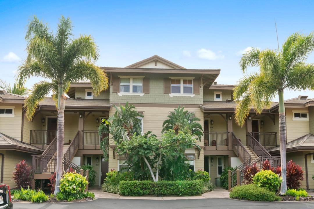 Photo of Buildings in Waikoloa