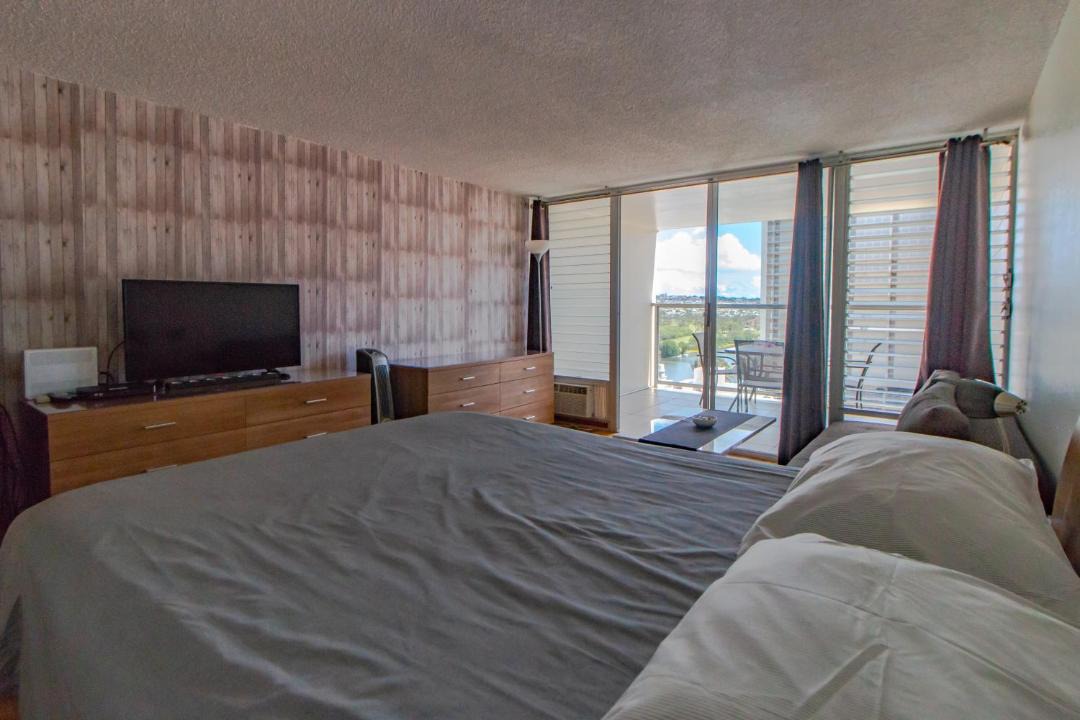 Photo of Others in Waikiki