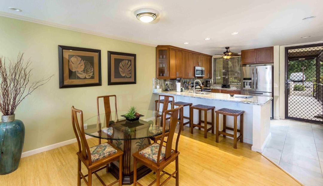 Photo of Livingroom in Keauhou