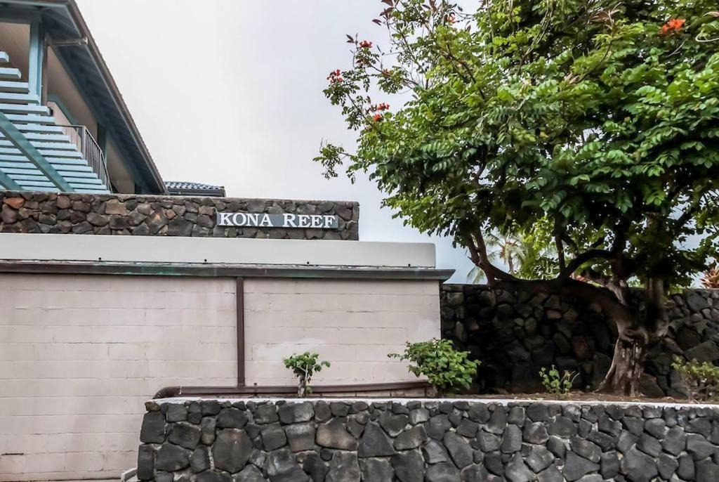 Photo of Buildings in Historic Kailua Village