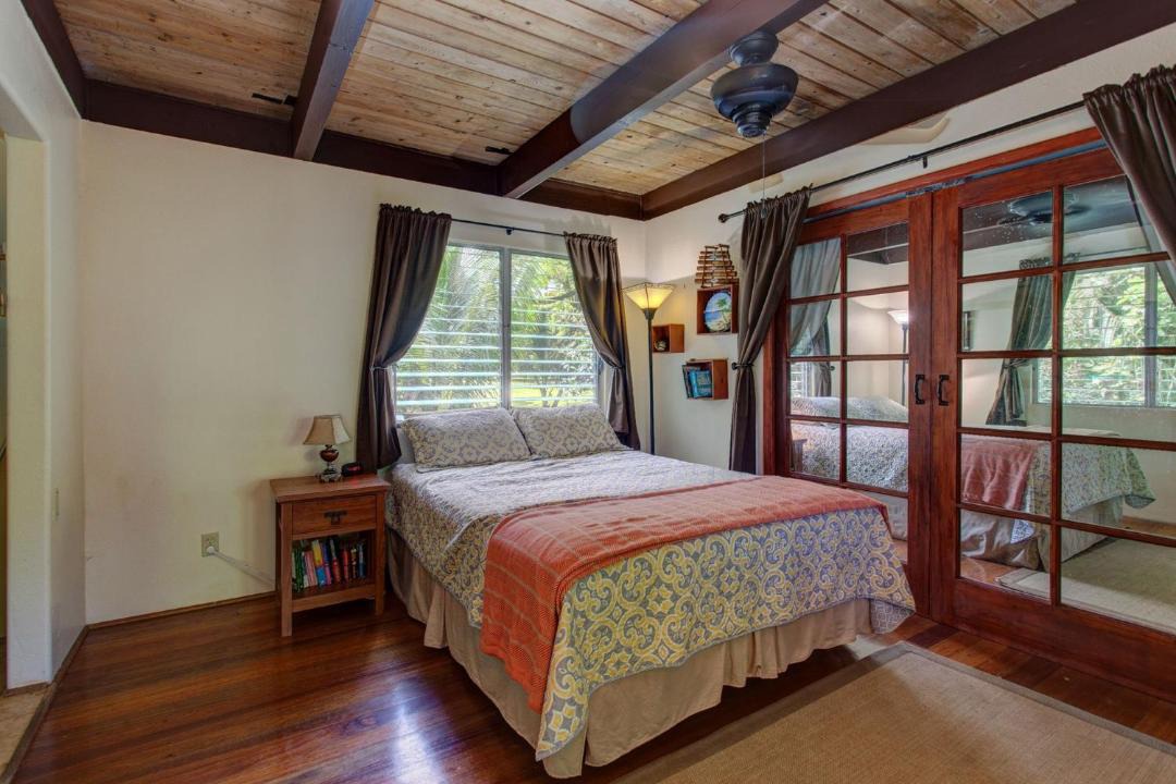 Photo of Bedroom in Kehena Beach Estates