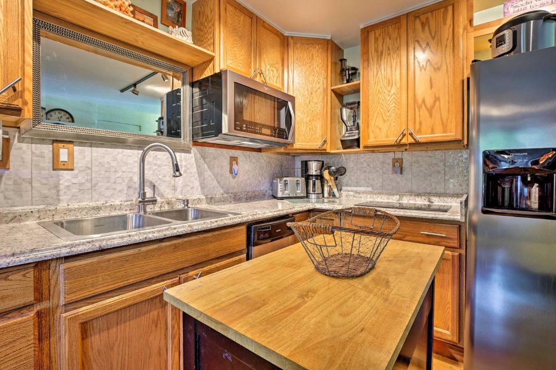 Photo of Kitchen in Historic Kailua Village