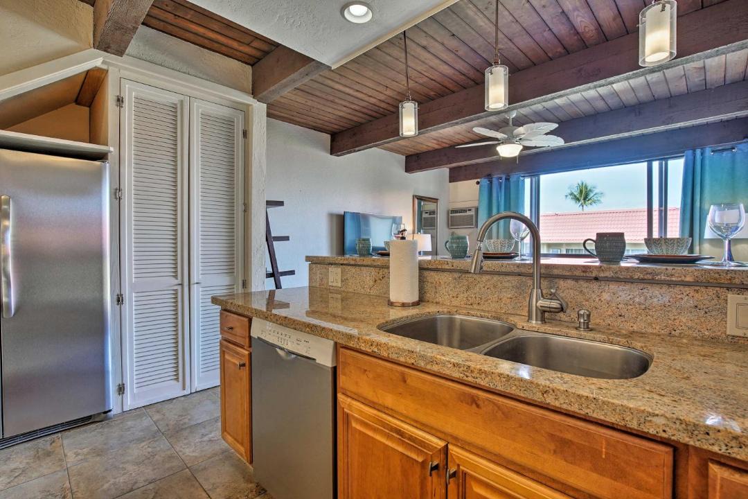 Photo of Kitchen in Historic Kailua Village