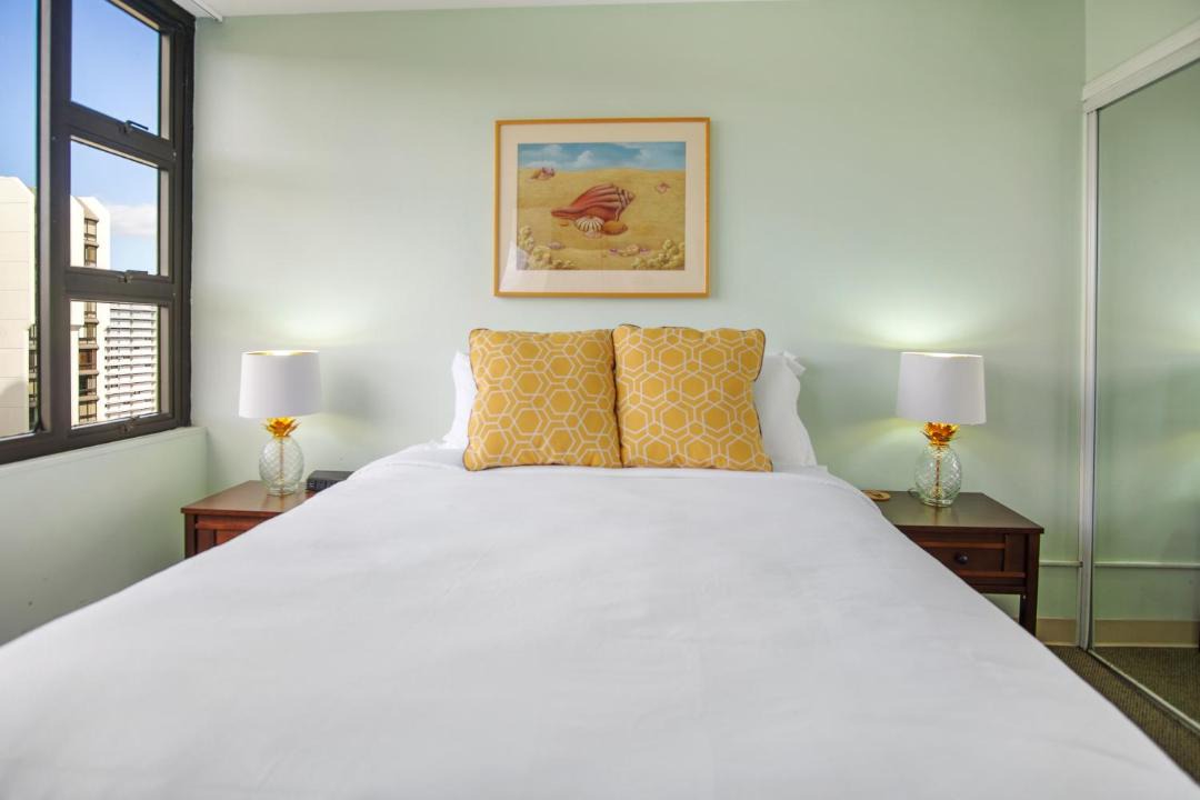Photo of Bedroom in Waikiki