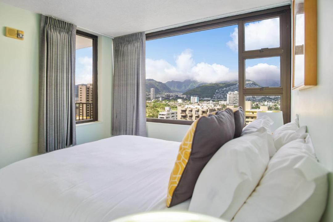 Photo of Bedroom in Waikiki