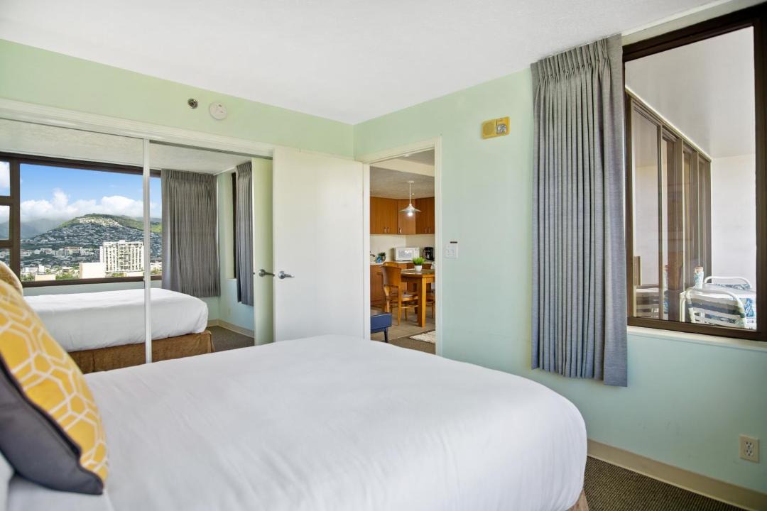 Photo of Bedroom in Waikiki