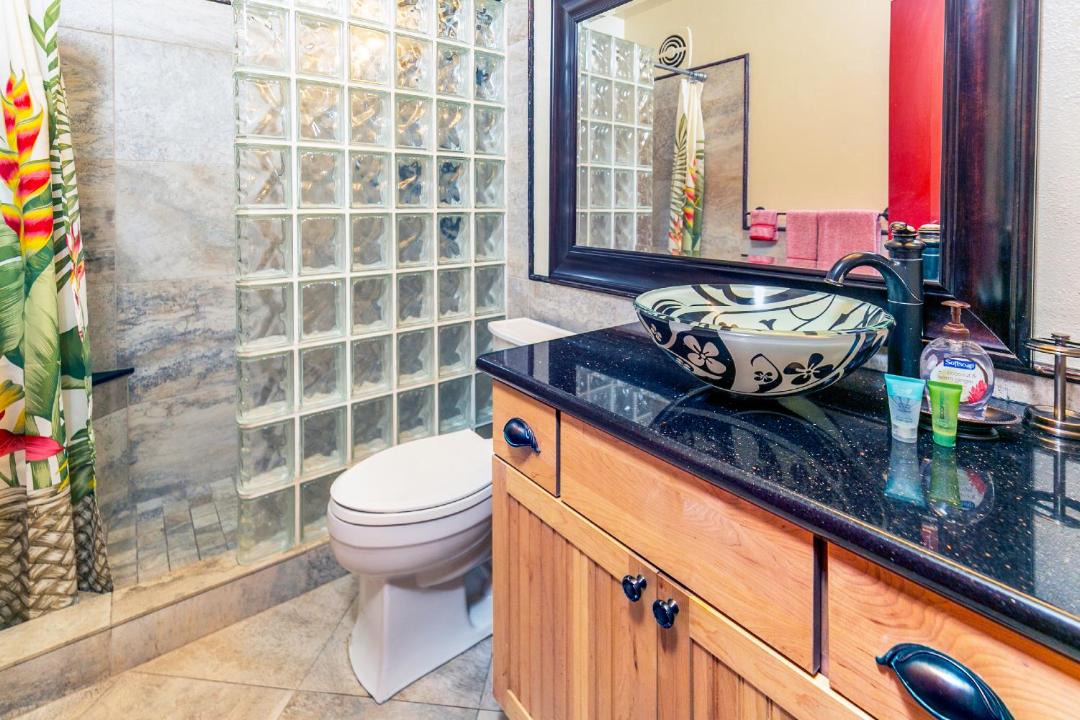 Photo of Bathroom in Kihei