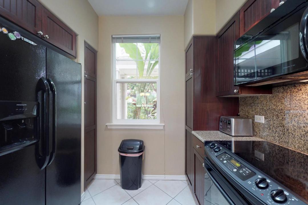 Photo of Kitchen in Waikoloa