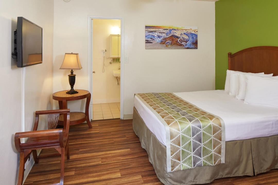 Photo of Bedroom in Western Honolulu