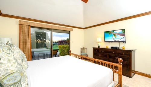 Condo (2 Bedrooms)