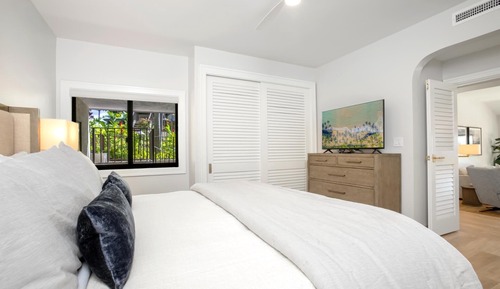 Condo (2 Bedrooms)