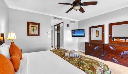 Condo (2 Bedrooms)