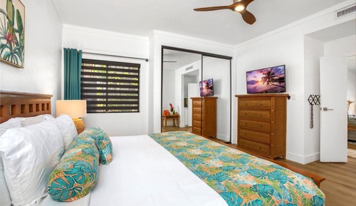 Condo (2 Bedrooms)