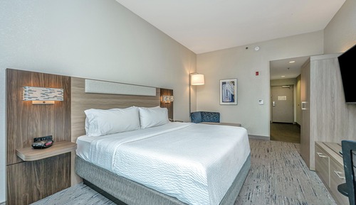 Standard Room, 1 King Bed