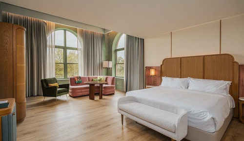 Corner Suite