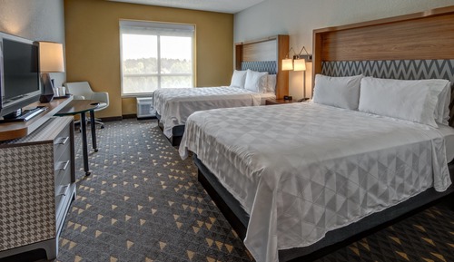 Standard Room, 2 Queen Beds, Accessible (Mobility, Roll Shwr)