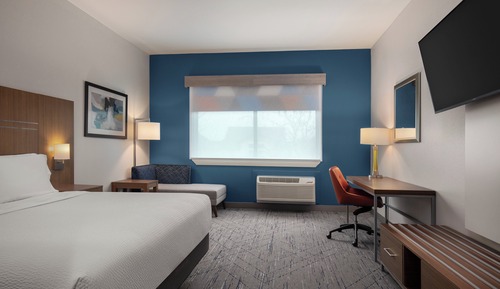 Room, 1 King Bed, Accessible, Non Smoking (Hearing, Roll-In Shower)