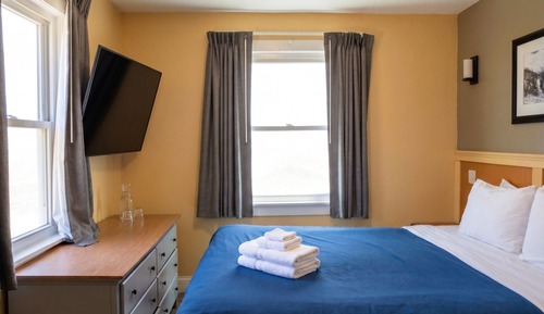 Classic Apartment, 2 Bedrooms, Kitchen