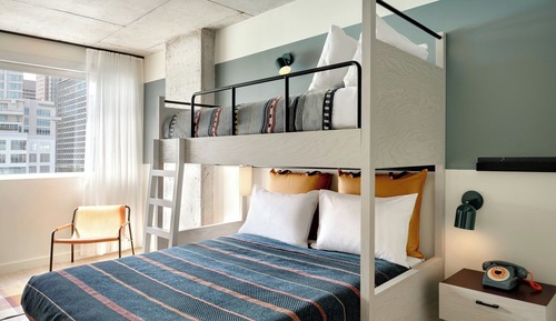 Room, 2 Queen Beds, City View