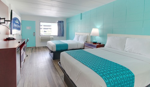 Room, 2 Double Beds, Non Smoking