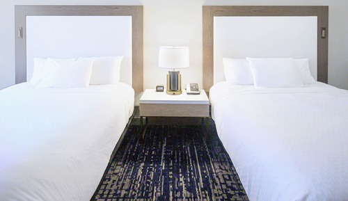 Traditional Room, 2 Queen Beds (Hearing Accessible)