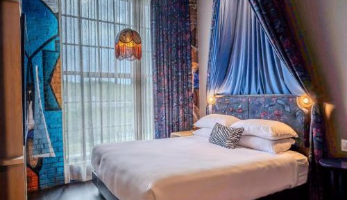 King Room - Hearing Access