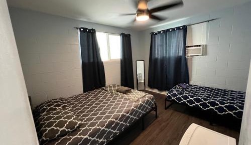 Economy Triple Room with Shared Bathroom