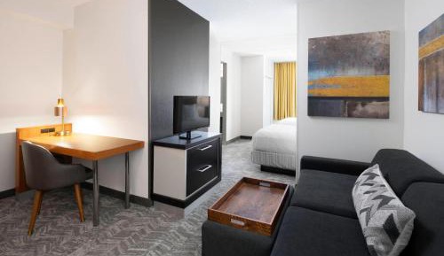 Double Suite with Two Double Beds and Trundle Sofa