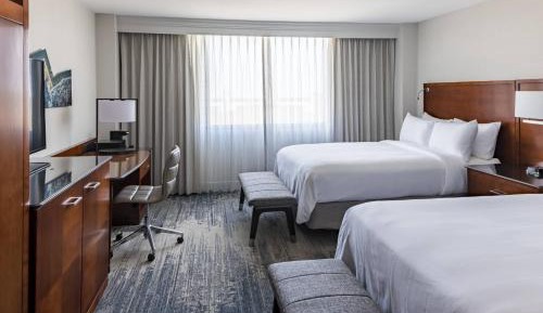 Guest Room with 2 Double Beds