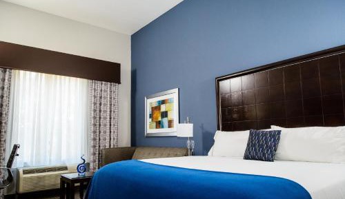 Standard King Room
