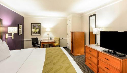 King  Room - Accessible/Non-Smoking