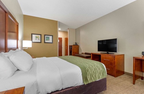 Lenoir Hotel | Comfort Inn & Suites Lenoir Hwy 321 Northern Foothills