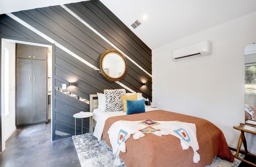 Dripping Springs Hotel | Lucky Arrow Retreat - Dripping Springs
