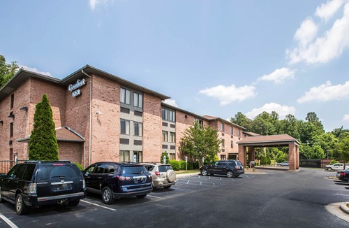 Lenoir Hotel | Comfort Inn & Suites Lenoir Hwy 321 Northern Foothills