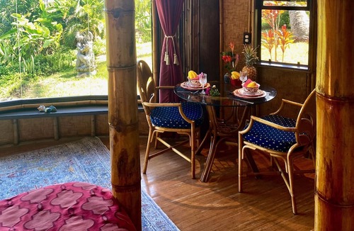 Haiku Cottage | Bamboo Temple, views to dream, walk to waterfall!
