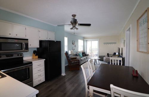 Gulf Stream Estates Condo | Inlet Pointe 34, 2 minute walk to the beach, complex pool available to enjoy.