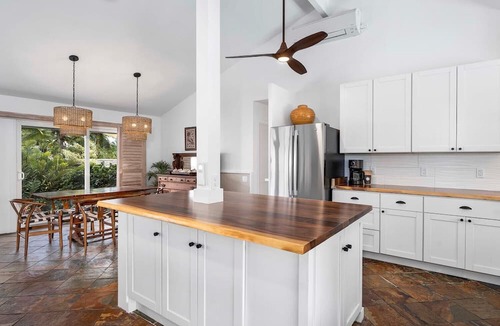 Keauhou House | Manukai Hale: Luxe Golf View, Pool, Boho Charm, & Prime Location Near Heeia Bay