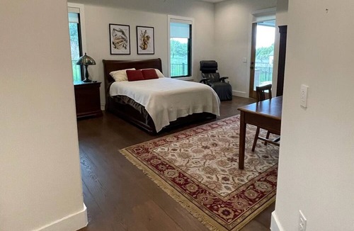 Barton Creek Lakeside House | Beautiful new home in Spicewood!