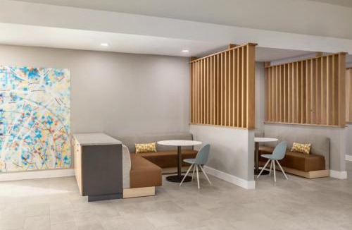 Charlotte Hotel | TownePlace Suites by Marriott Charlotte LoSo Airport