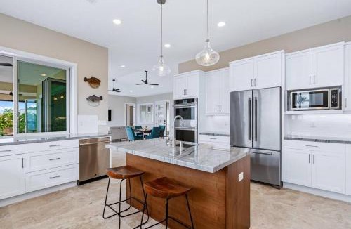 Kahaluu-Keauhou House | Spectacular Ocean Views Stunning Sunsets: 3BR3.5BA Family Retreat